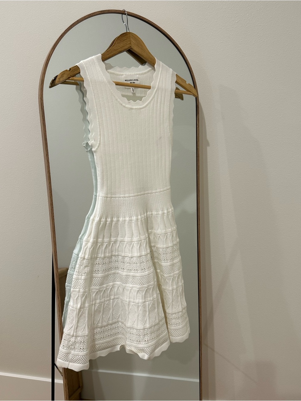 White Knit Sleeveless Girls Dress